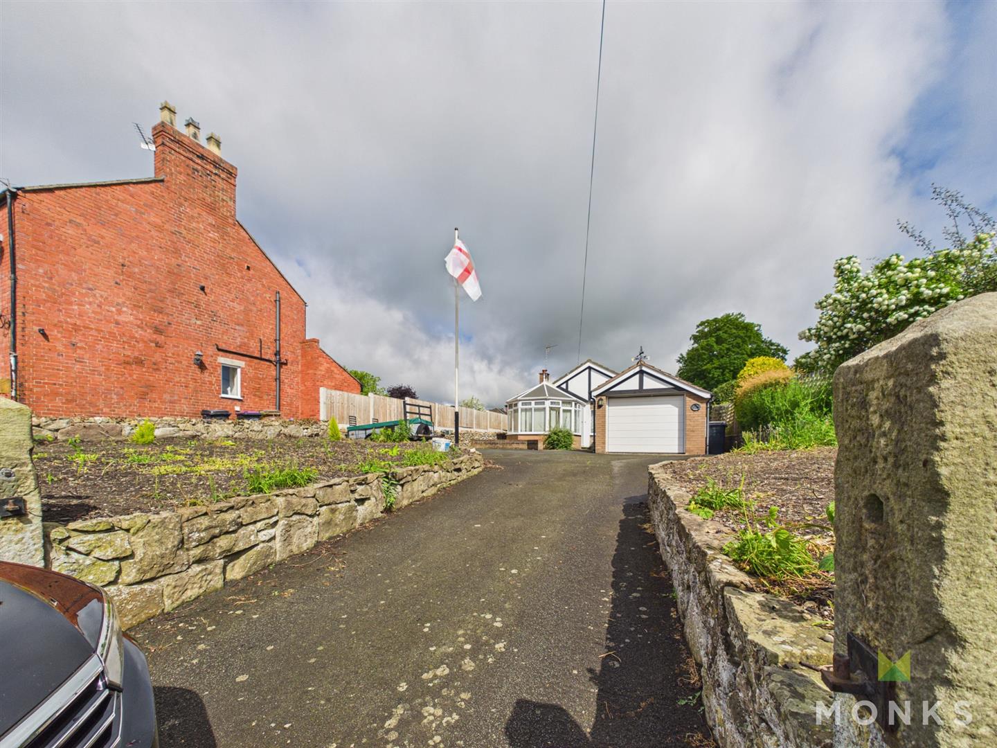 27 Top Street, Oswestry, SY11 4DR For Sale
